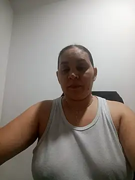 MirandaSoto online show from 09-18-25, 04:03