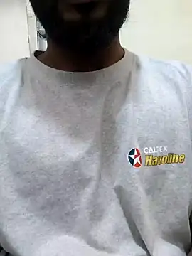 Snapshot of jonypl chatting on 01-12-25, 09:51 jonypl online show from 01-12-25, 09:51