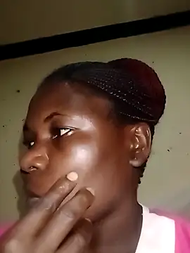 Snapshot of Danny_lady chatting on 09-17-25, 04:30 Danny lady online show from 09-17-25, 04:30