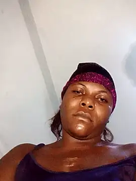 Danny lady online show from 11-04-25, 03:27