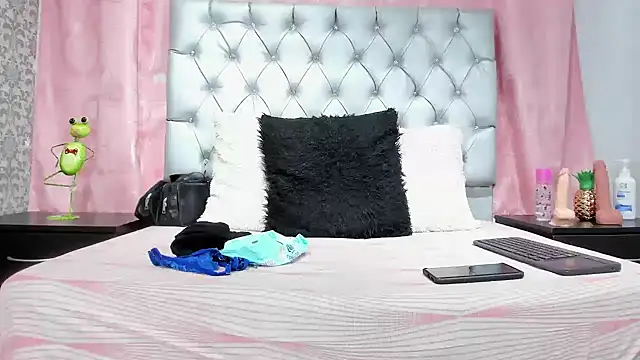 veneno hot online show from 11-13-25, 01:10