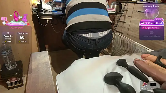 misteryman1956 online show from 01-12-26, 07:57