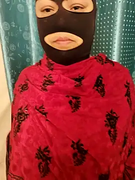 Snapshot of standfick chatting on 12-16-25, 02:33 standfick online show from 12-16-25, 02:33