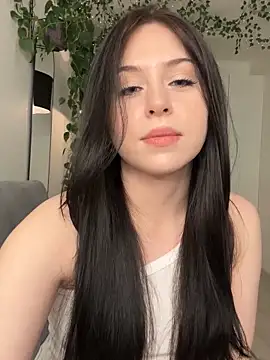 Snapshot of _SweetCandyy chatting on 01-08-25, 10:16 SweetCandyy online show from 01-08-25, 10:16