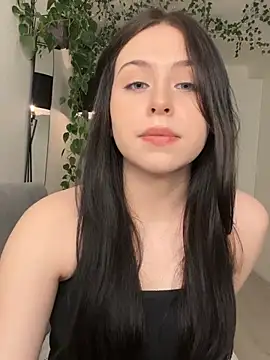 Snapshot of _SweetCandyy chatting on 01-09-25, 09:05 SweetCandyy online show from 01-09-25, 09:05