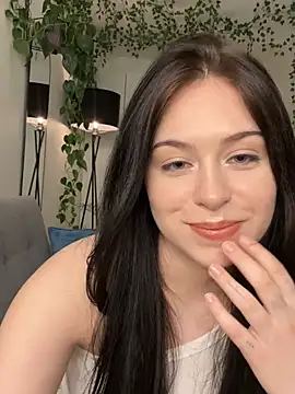 Snapshot of _SweetCandyy chatting on 01-15-25, 11:30 SweetCandyy online show from 01-15-25, 11:30