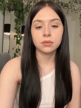 Snapshot of _SweetCandyy chatting on 01-25-25, 10:28 SweetCandyy online show from 01-25-25, 10:28