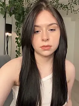 Snapshot of _SweetCandyy chatting on 01-28-25, 08:04 SweetCandyy online show from 01-28-25, 08:04