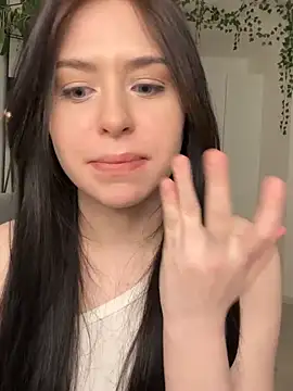 Snapshot of _SweetCandyy chatting on 01-28-25, 11:07 SweetCandyy online show from 01-28-25, 11:07