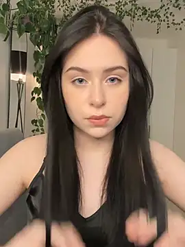 Snapshot of _SweetCandyy chatting on 02-13-25, 08:34 SweetCandyy online show from 02-13-25, 08:34