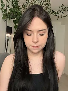 Snapshot of _SweetCandyy chatting on 02-18-25, 09:31 SweetCandyy online show from 02-18-25, 09:31