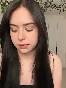 Snapshot of _SweetCandyy chatting on 02-25-25, 11:33 SweetCandyy online show from 02-25-25, 11:33