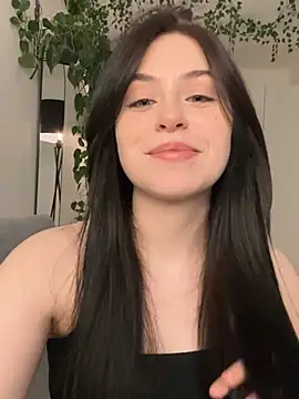 Snapshot of _SweetCandyy chatting on 03-04-25, 12:29 SweetCandyy online show from 03-04-25, 12:29