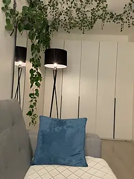 Snapshot of _SweetCandyy chatting on 03-15-25, 12:25 SweetCandyy online show from 03-15-25, 12:25