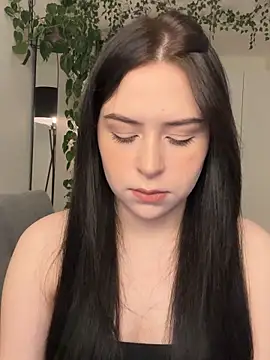 Snapshot of _SweetCandyy chatting on 03-15-25, 08:43 SweetCandyy online show from 03-15-25, 08:43