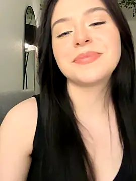 Snapshot of _SweetCandyy chatting on 09-13-25, 07:13 SweetCandyy online show from 09-13-25, 07:13