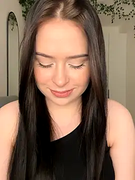 Snapshot of _SweetCandyy chatting on 11-12-25, 07:35 SweetCandyy online show from 11-12-25, 07:35