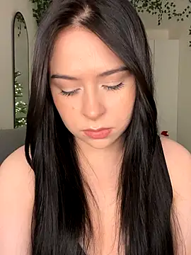 Snapshot of _SweetCandyy chatting on 12-04-25, 08:28 SweetCandyy online show from 12-04-25, 08:28