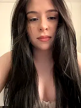 Snapshot of _SweetCandyy chatting on 12-14-25, 08:24 SweetCandyy online show from 12-14-25, 08:24