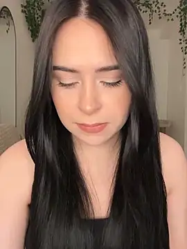  SweetCandyy online show from 03-12-26, 08:15