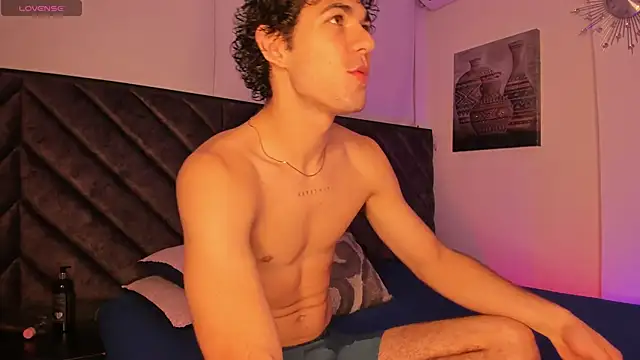 Luca ferrer  online show from 12-13-24, 05:16