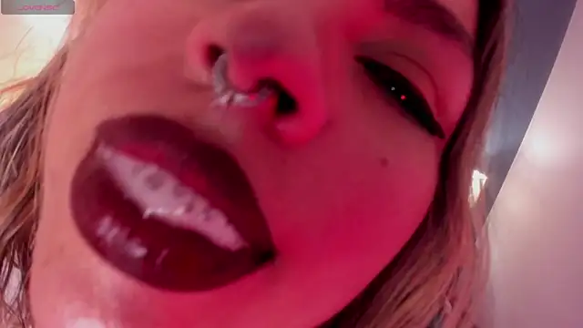 delilah fix online show from 11-19-25, 01:05