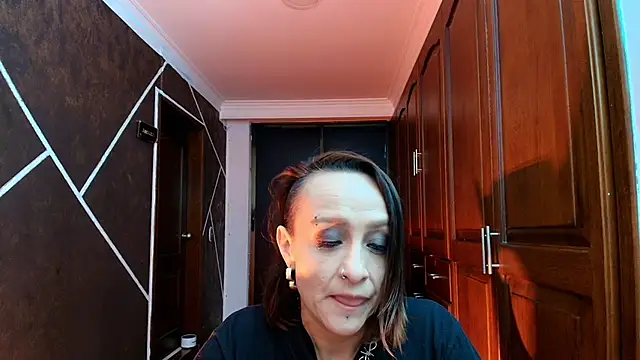 Snapshot of NatashaMason_ chatting on 02-11-25, 11:43 NatashaMason online show from 02-11-25, 11:43