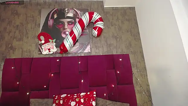 Snapshot of nicole__parker1 chatting on 12-18-25, 07:31 nicole parker1 online show from 12-18-25, 07:31