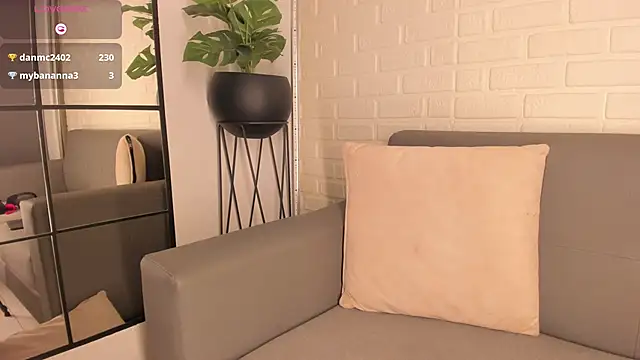 karina gomez 18 online show from 03-01-25, 04:58