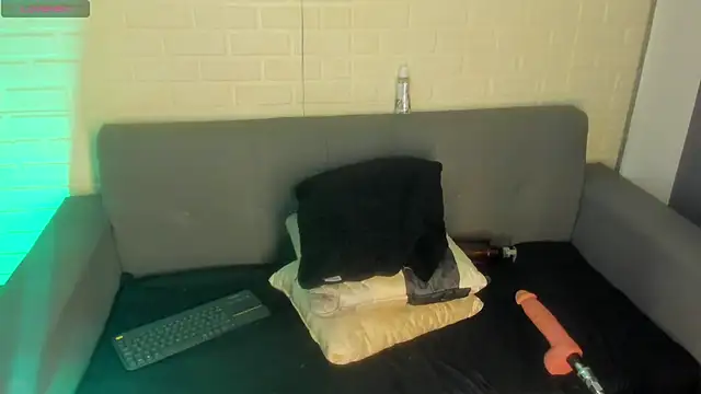 karina gomez 18 online show from 09-10-25, 11:32