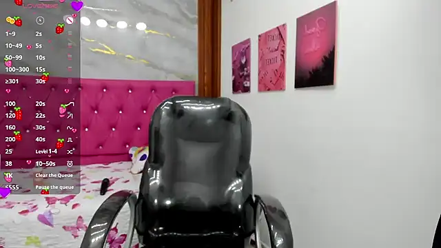 Helen russo online show from 04-10-26, 06:23