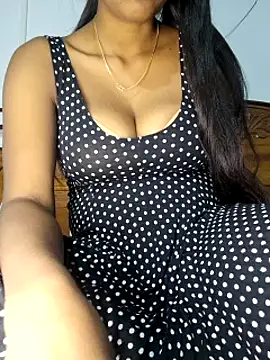 royaldoll-143 online show from 12-13-24, 05:54