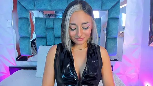 Nanda Vixen online show from 01-27-25, 02:42