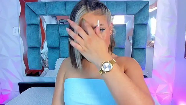 Nanda Vixen online show from 01-29-25, 01:58