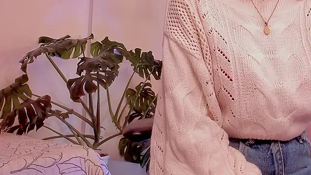 Nami sunny online show from 11-13-25, 06:51