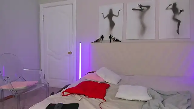 LikaKlint online show from 01-22-25, 05:26