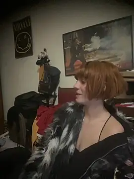 spacegirlll online show from 09-14-25, 03:44