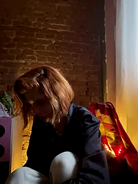 spacegirlll online show from 01-05-26, 09:40