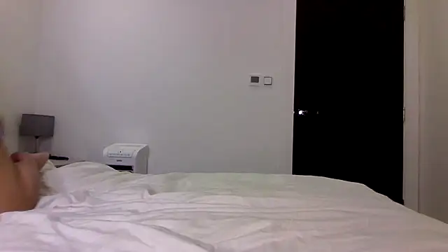 Snapshot of BritishJuicyAva chatting on 02-11-25, 04:56 BritishJuicyAva online show from 02-11-25, 04:56