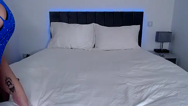 Snapshot of BritishJuicyAva chatting on 12-04-25, 04:38 BritishJuicyAva online show from 12-04-25, 04:38