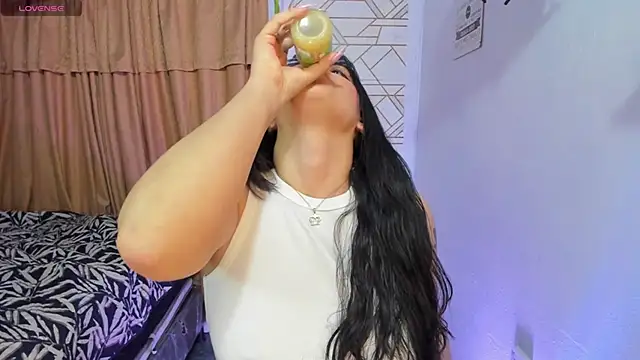  laina  online show from 03-15-25, 06:25