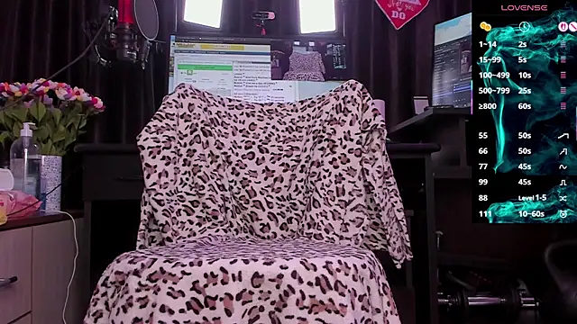 Raissa sky26 online show from 11-07-25, 03:39