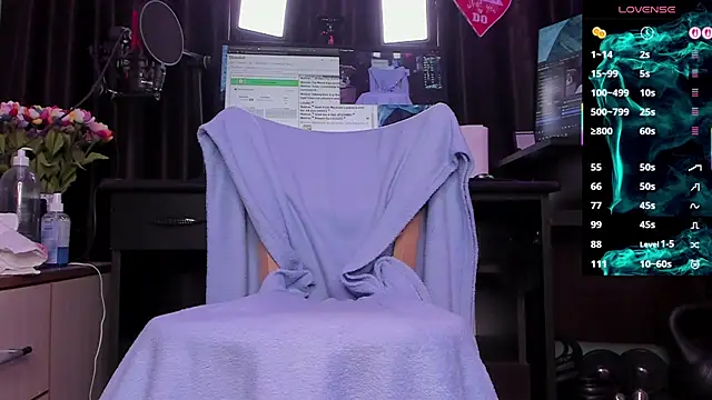 Raissa sky26 online show from 04-20-26, 02:47