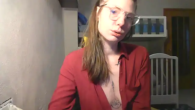 Snapshot of Feli_blue chatting on 01-20-25, 09:13 Feli blue online show from 01-20-25, 09:13
