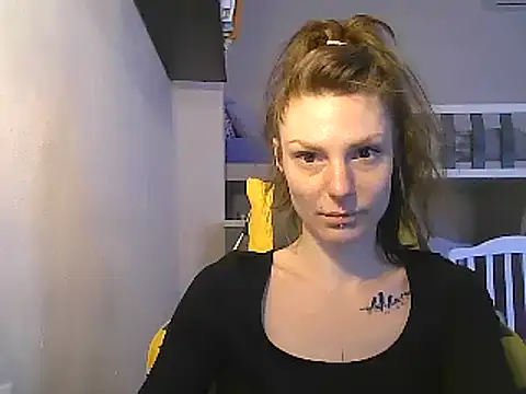 Snapshot of Feli_blue chatting on 01-30-25, 09:36 Feli blue online show from 01-30-25, 09:36