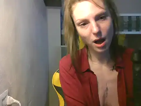 Snapshot of Feli_blue chatting on 01-31-25, 12:18 Feli blue online show from 01-31-25, 12:18