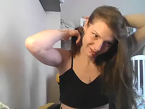 Snapshot of Feli_blue chatting on 02-07-25, 09:16 Feli blue online show from 02-07-25, 09:16