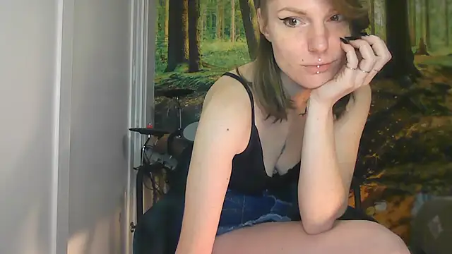 Feli blue online show from 02-04-26, 09:15