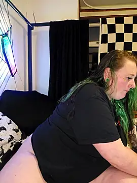 Snapshot of Bunny_Cummings chatting on 10-04-25, 12:08 Bunny Cummings online show from 10-04-25, 12:08