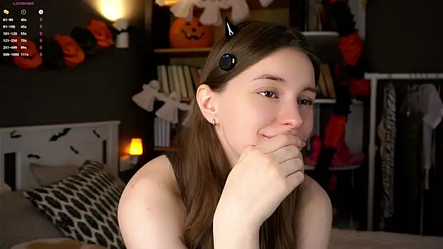 DarylBarks online show from 10-31-25, 01:17